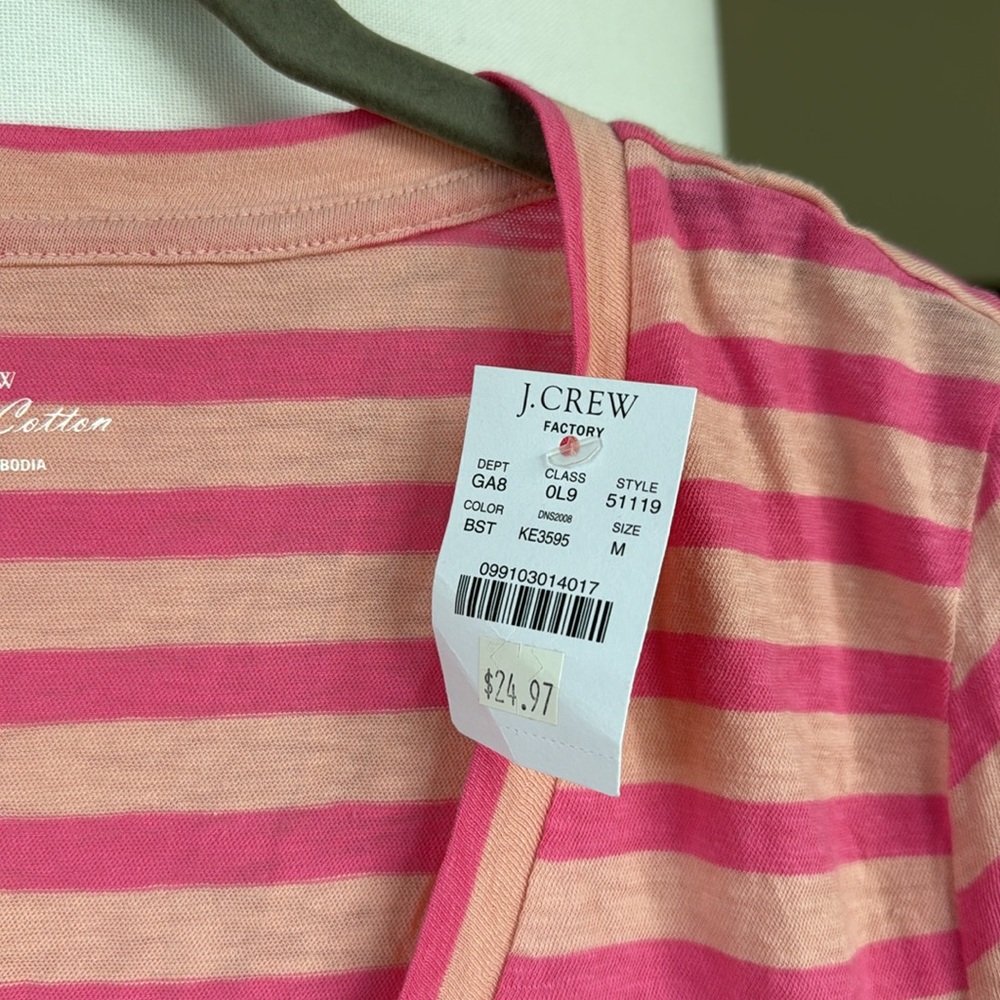 J Crew cotton pink striped V-neck cotton t-shirt - Size M - Picture 3 of 4